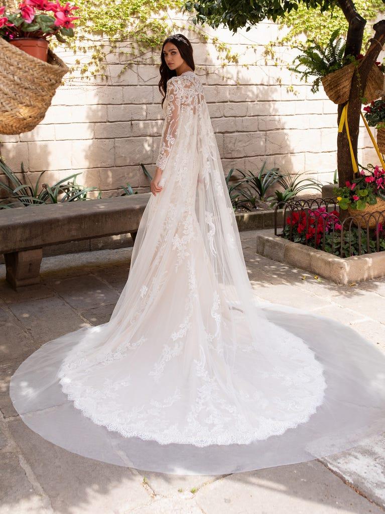 pronovias Vestido de novia sirena escote corazón y manga larga | Pronovias Liquidación