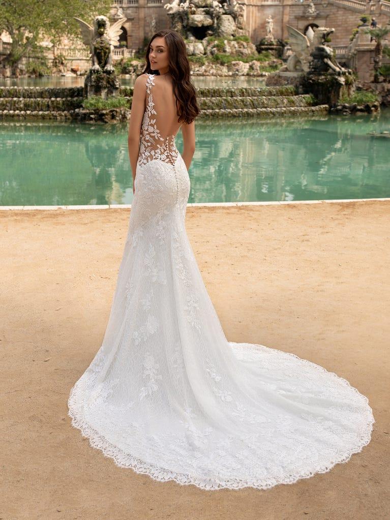 pronovias Vestido de novia de encaje con corte sirena y escote pico | Pronovias Mejor oferta