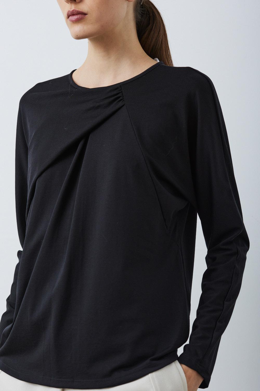 sita murt Blusa con frunces Venta caliente