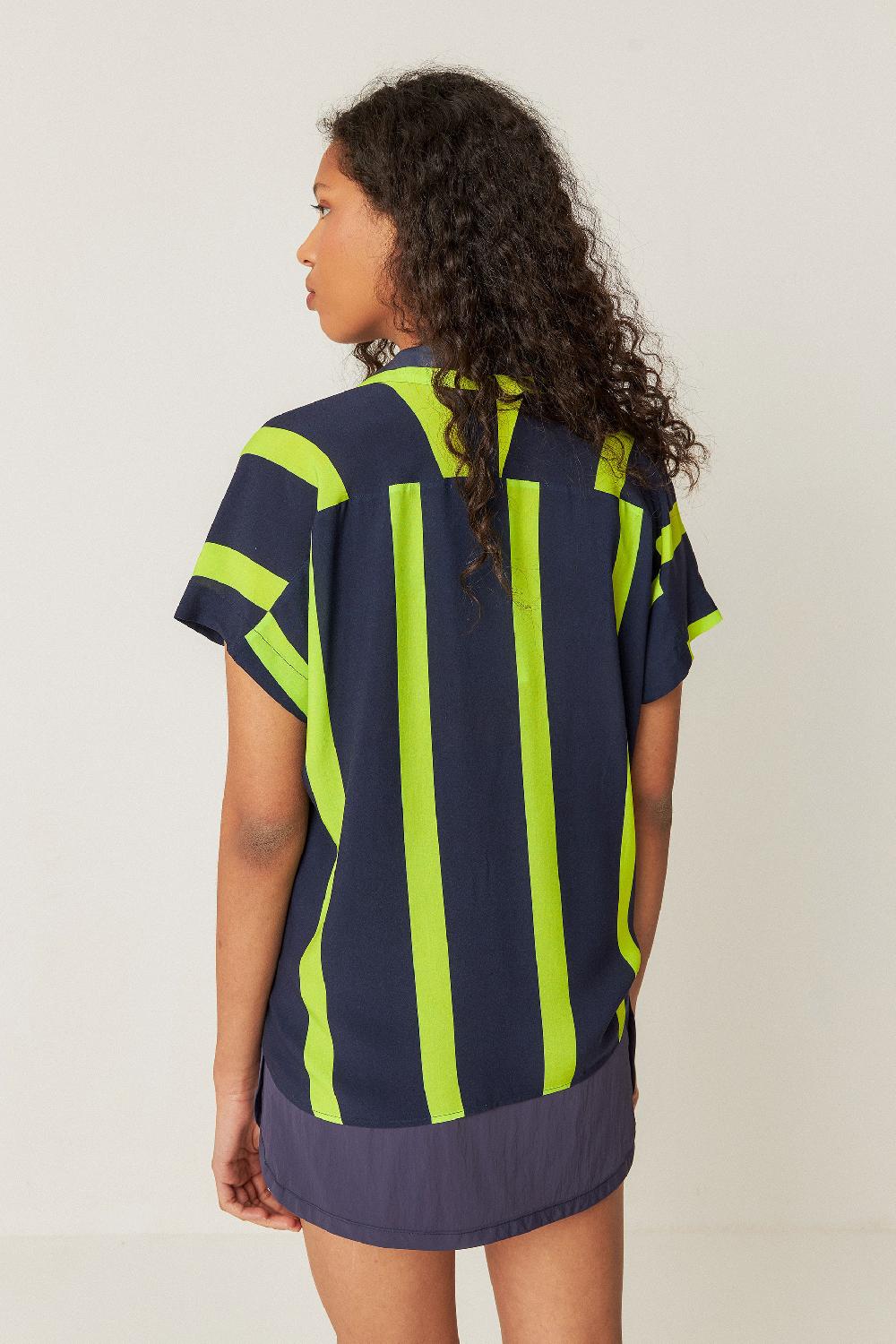 skfk CAMISA UMA En oferta