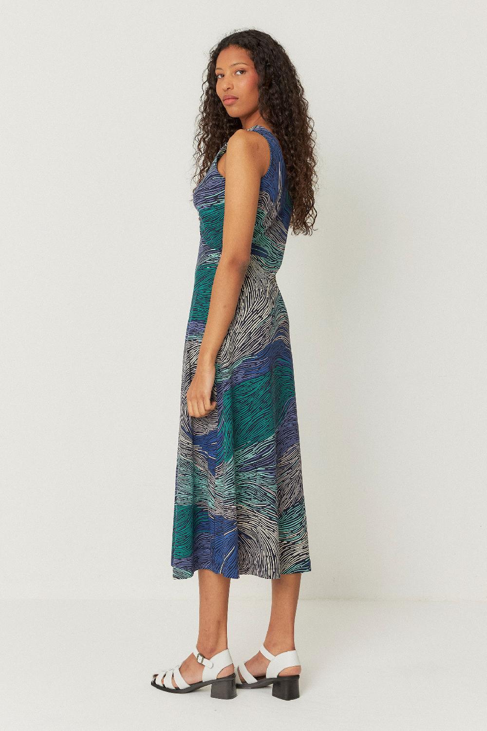 skfk VESTIDO KALA-GOTS Devoluciones gratuitas