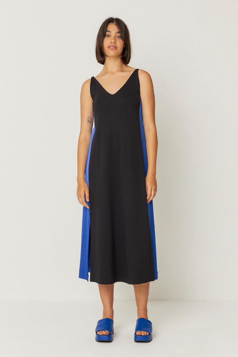 skfk VESTIDO UDA-GOTS 2025