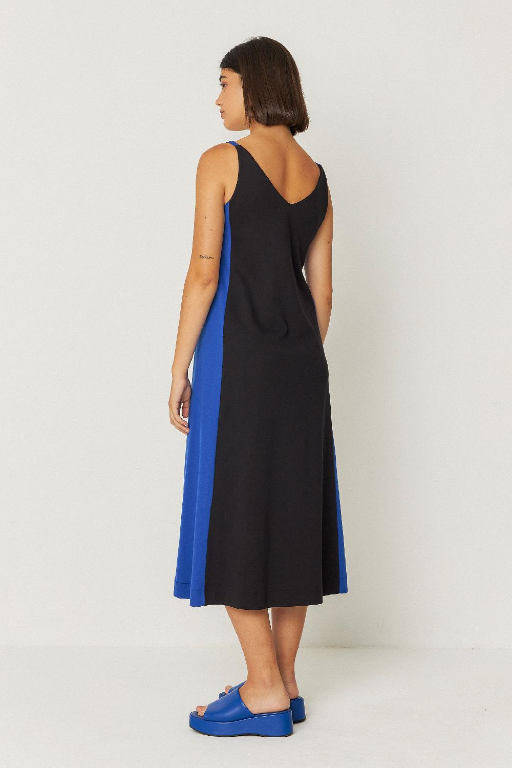 skfk VESTIDO UDA-GOTS 2025