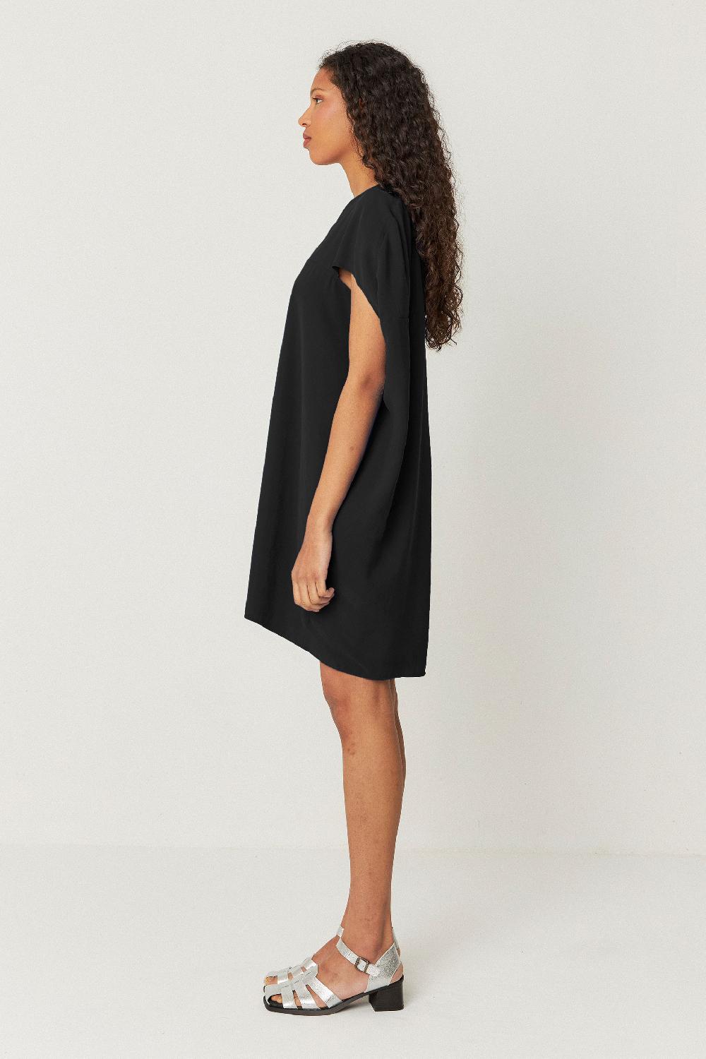 skfk VESTIDO LEIUN En línea