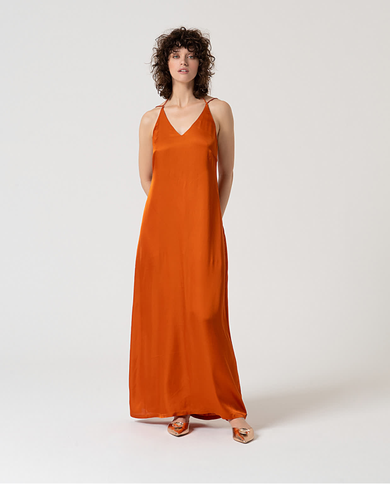 surkana Vestido largo satinado y fluido liso Teja