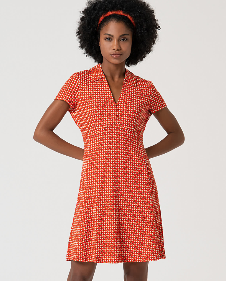 surkana Vestido corto elástico camisero Rojo Ofertas
