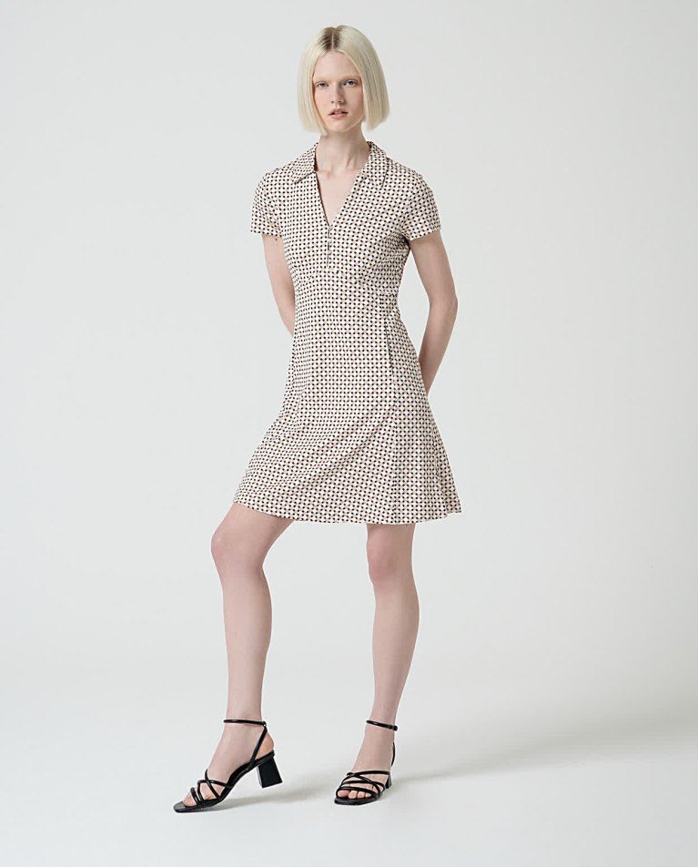 surkana Vestido corto elástico camisero Blanco Roto