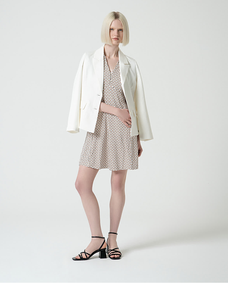 surkana Vestido corto elástico camisero Blanco Roto Oferta exclusiva