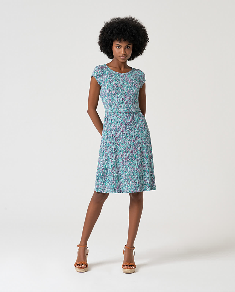 surkana Vestido elástico con cinturón estampado Turquesa