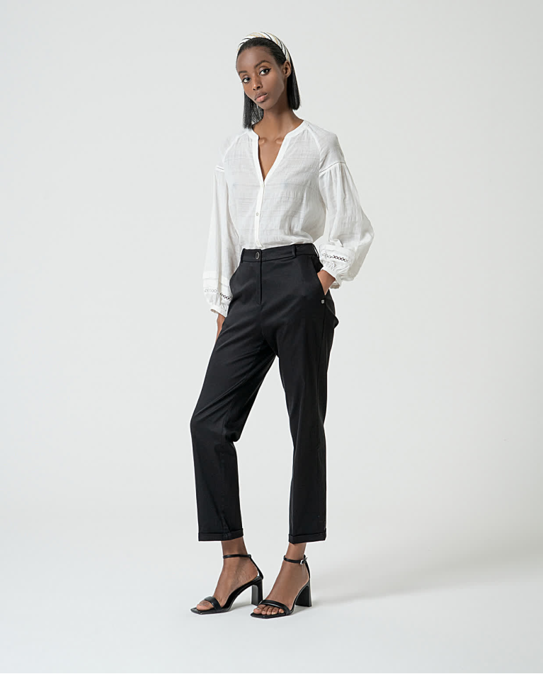 surkana Pantalón recto elástico liso Negro