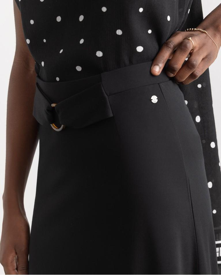 surkana Falda midi elástica lisa Negro Precios de Black Friday