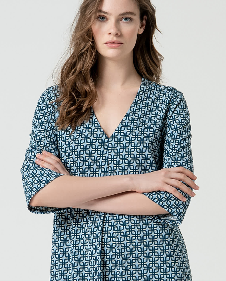 surkana Vestido corto elástico estampado Azul Ofertas