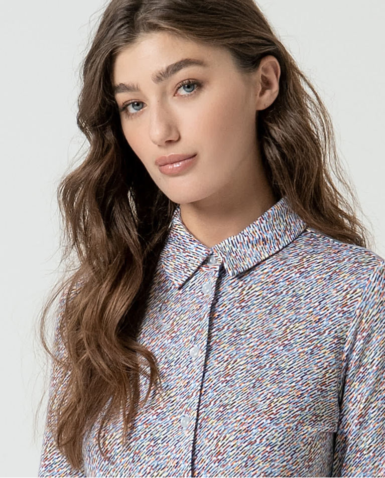surkana Camisa elástica manga larga estampada Azul Grandes descuentos