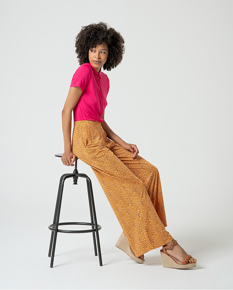 surkana Pantalón elástico fluido Amarillo En oferta