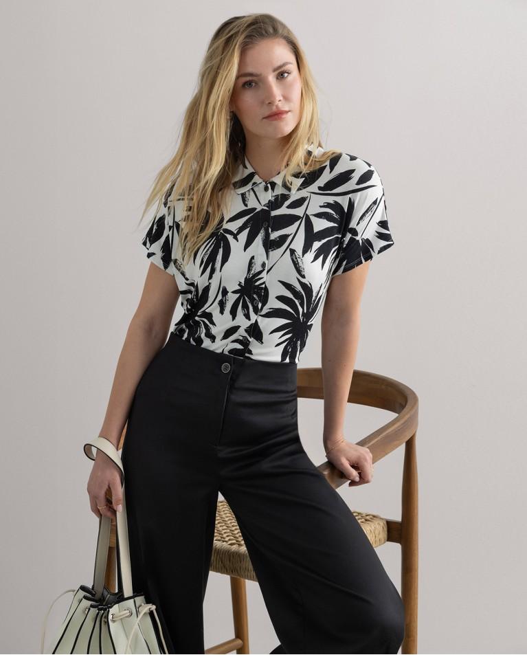 surkana Camisa elástica manga corta estampada Negro