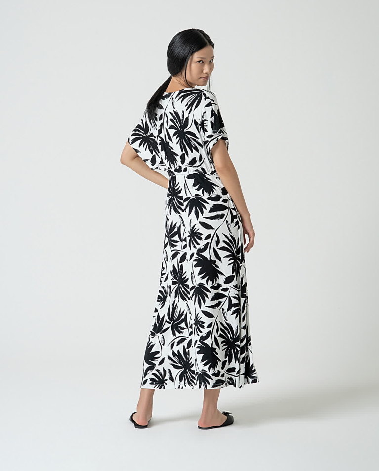 surkana Vestido elástico largo estampado Negro Outlet online