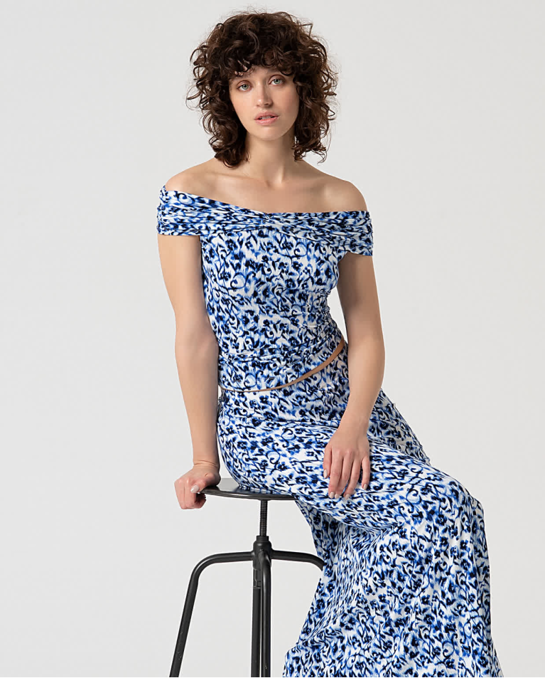 surkana Top elástico con escote bardot Azul Precio de fábrica