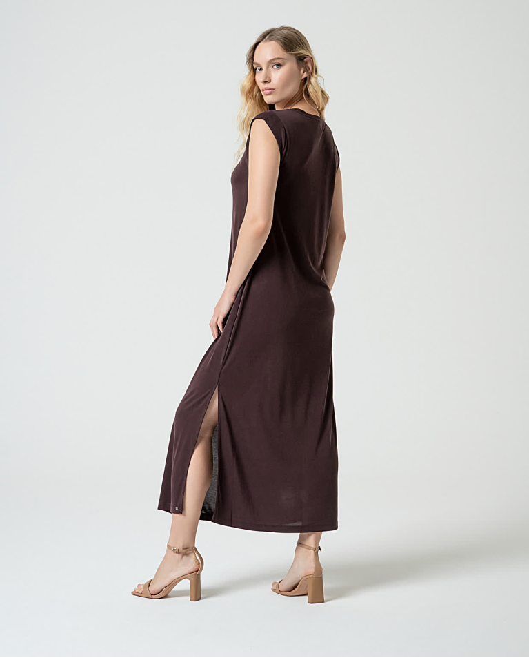 surkana Vestido largo elástico recto Marrón Precio de fábrica