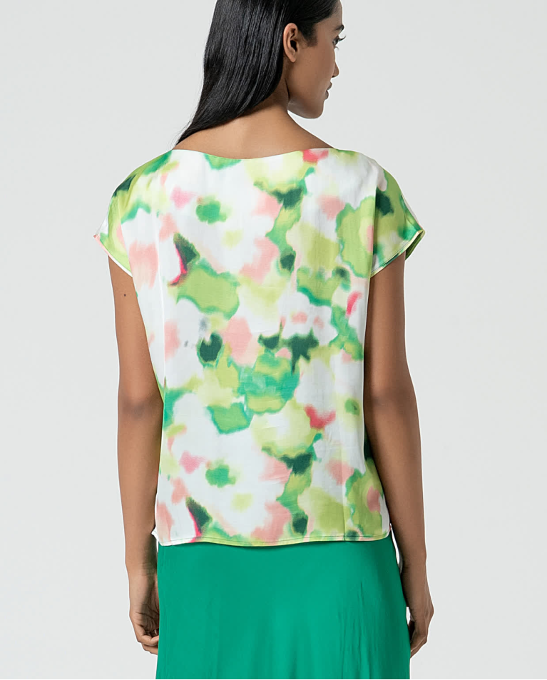 surkana Camiseta satinada con cuello barco estampada Verde Superdescuento