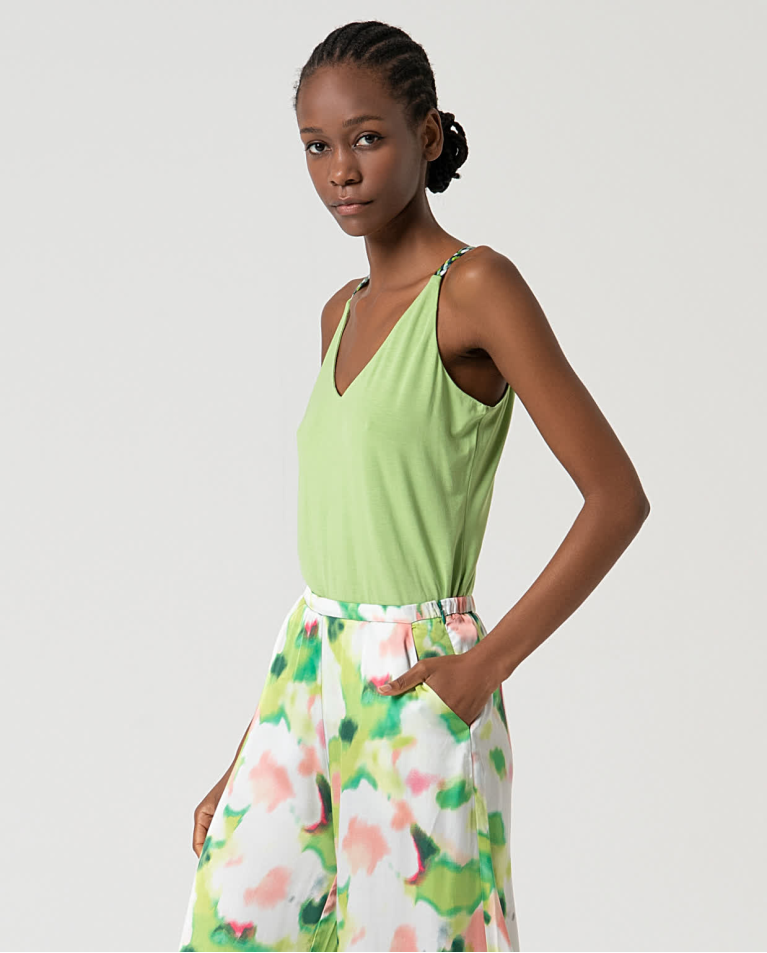 surkana Pantalón palazzo satinado estampado Verde Liquidación