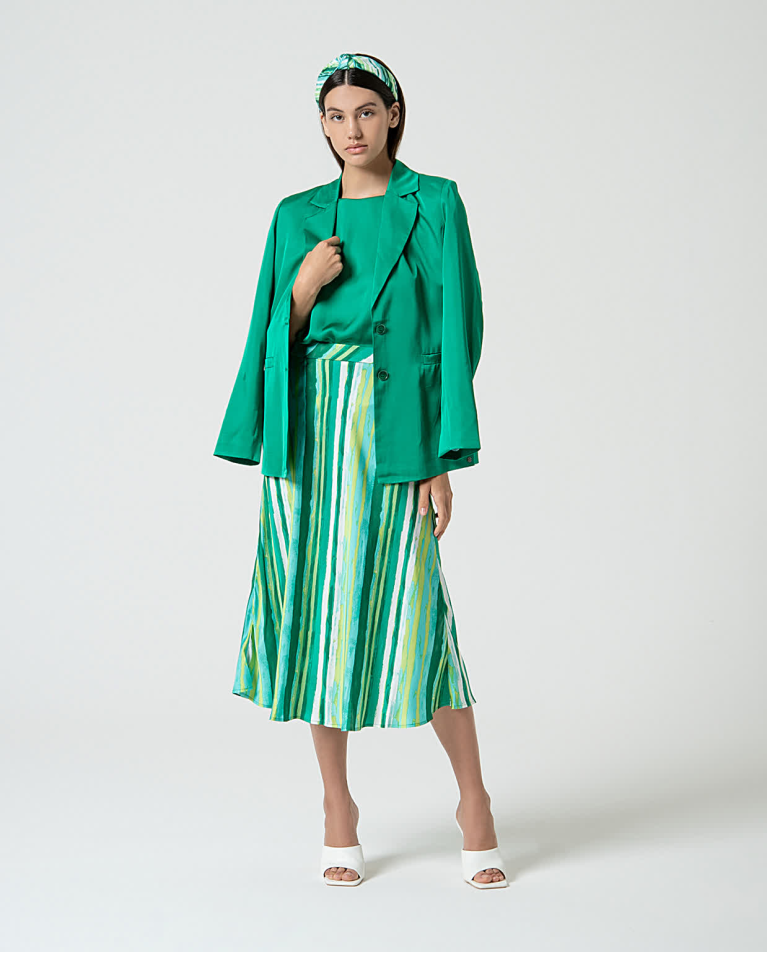 surkana Camiseta satinada con cuello barco Verde Billiar Ahorra y exporta