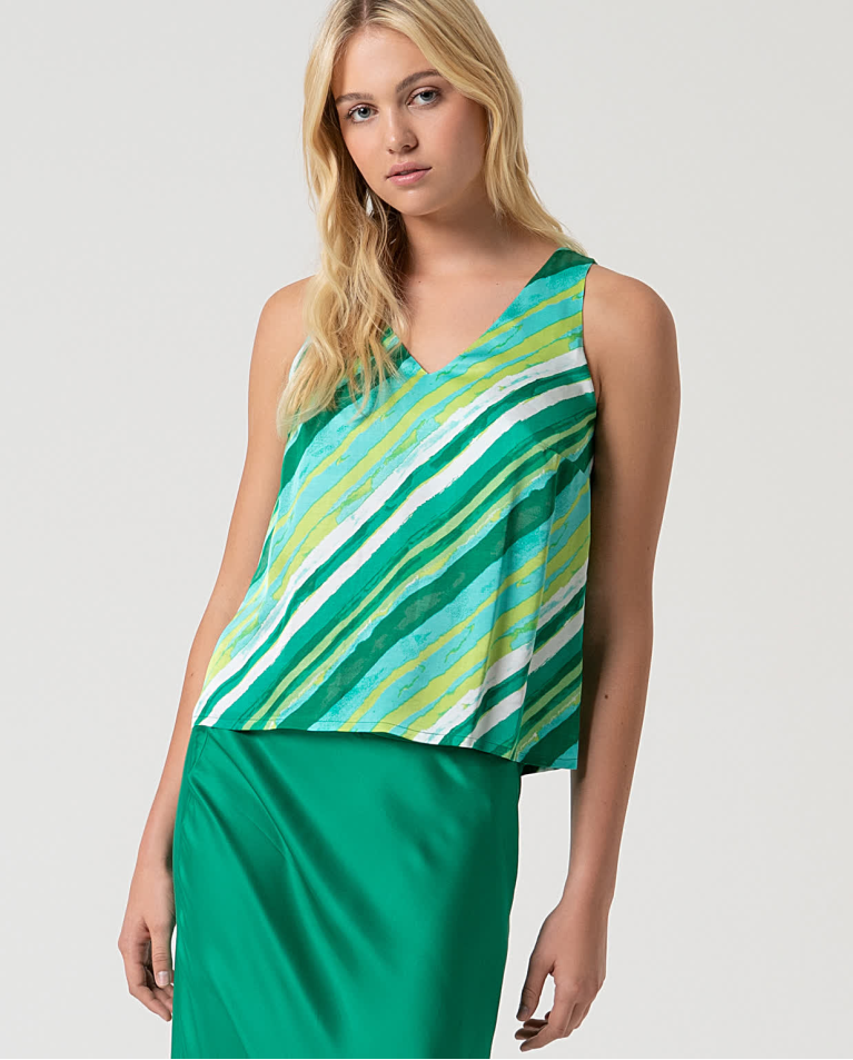surkana Top satinado escote pico Verde