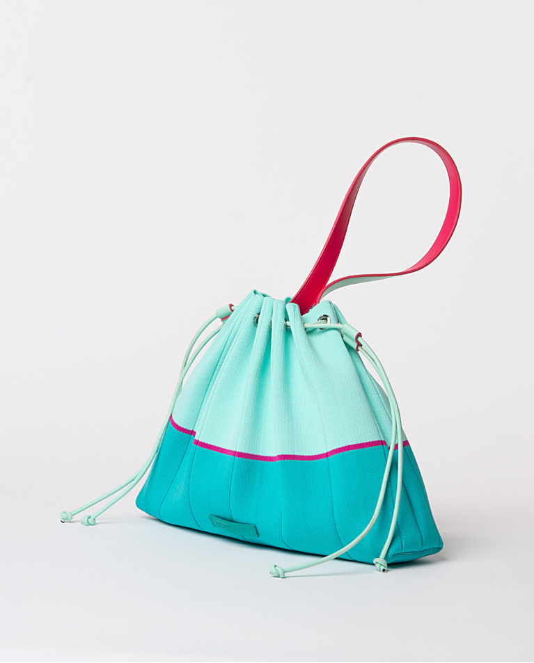 surkana Bolso de punto plisado Turquesa Ofertas de temporada