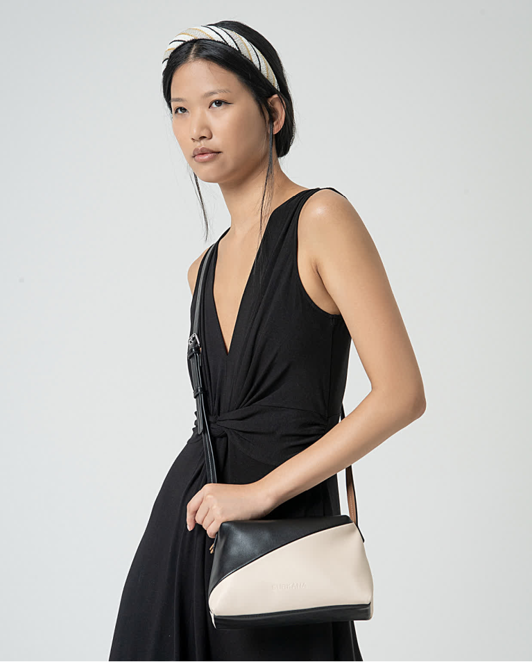 surkana Bandolera efecto piel bicolor Negro