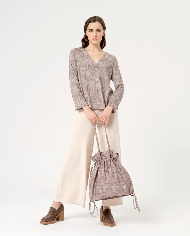 surkana Camiseta elástica escote pico estampada Crudo Tienda