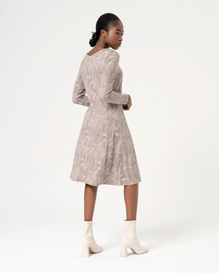 surkana Vestido midi elástico estampado Crudo Mejor oferta