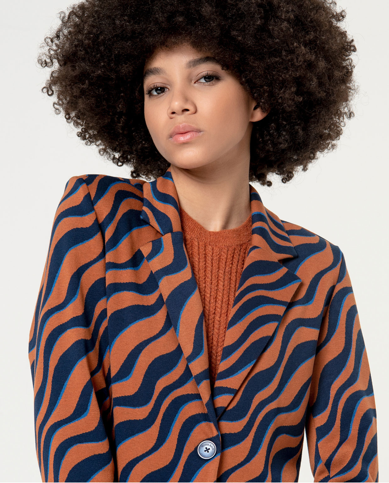 surkana Levita jacquard con solapas Marrón Venta caliente