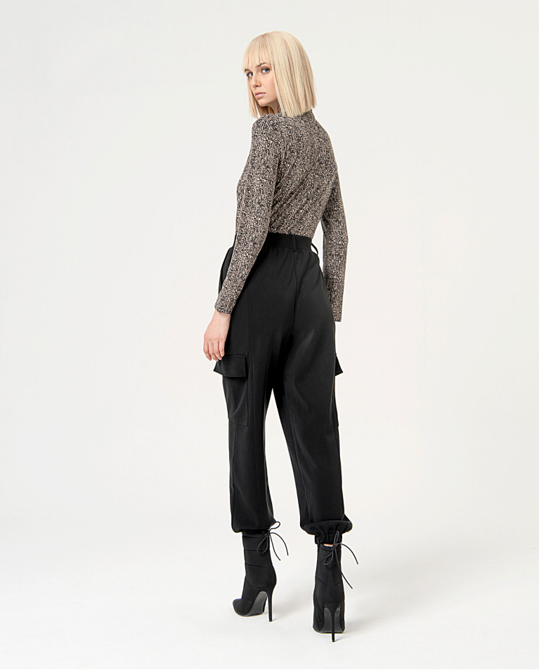 surkana Pantalón cargo elástico liso Negro Oferta especial de fábrica