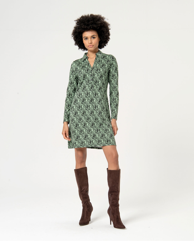 surkana Vestido corto elástico estampado. Kaki