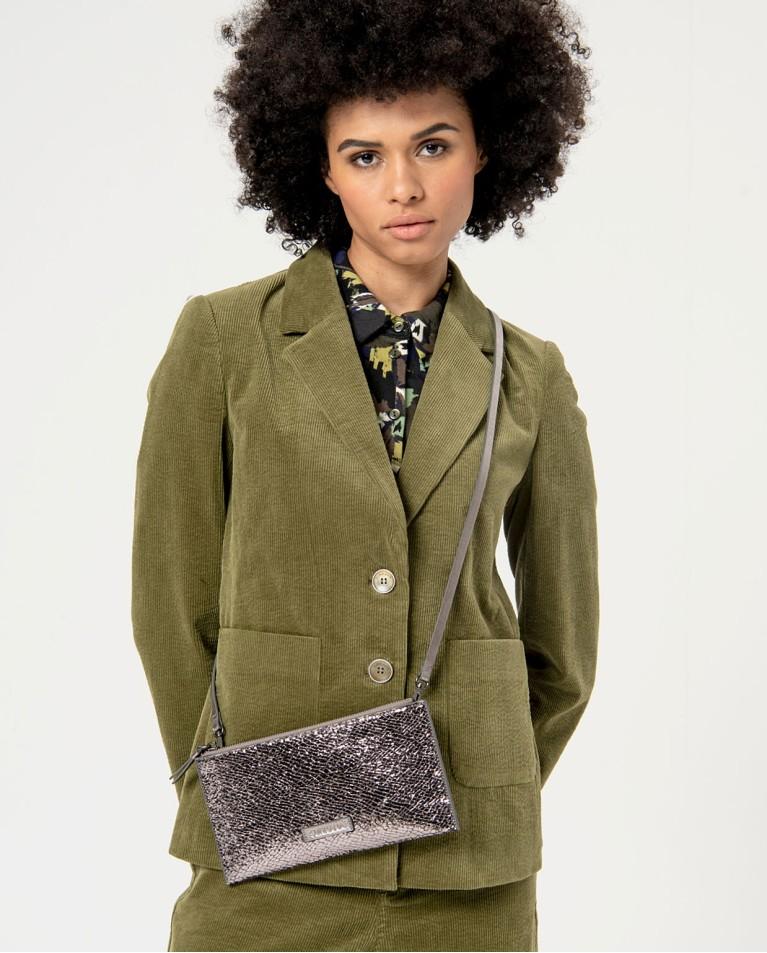 surkana Clutch metalizado con asa Plata Envío gratis