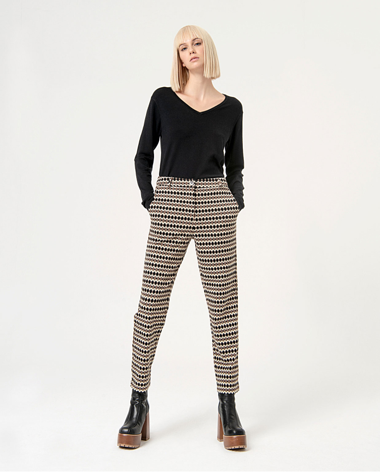 surkana Pantalón recto elástico jacquard Negro