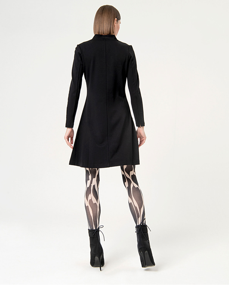 surkana Vestido elástico recto y corto Negro Liquidación
