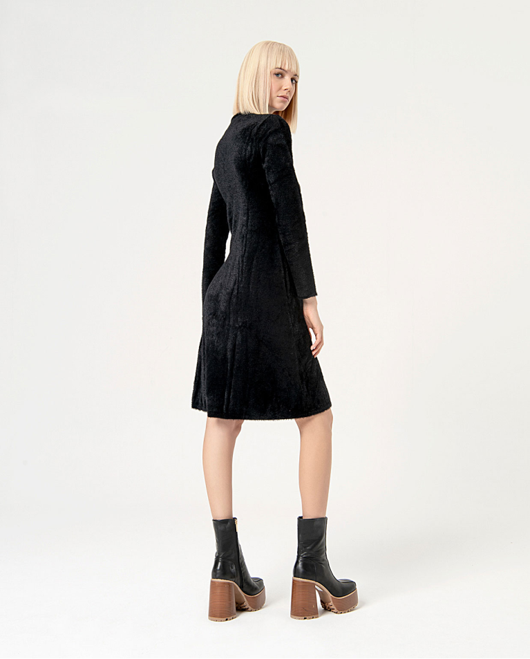surkana Vestido corto elástico cepillado Negro Tienda de fábrica