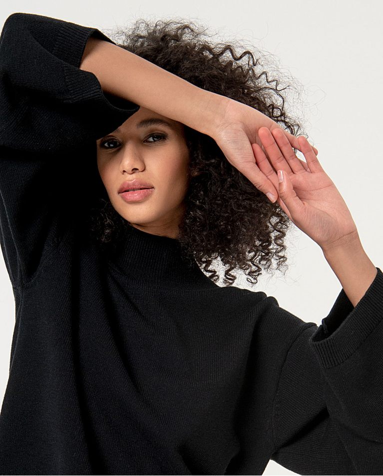 surkana Jersey oversize punto grueso Negro En oferta