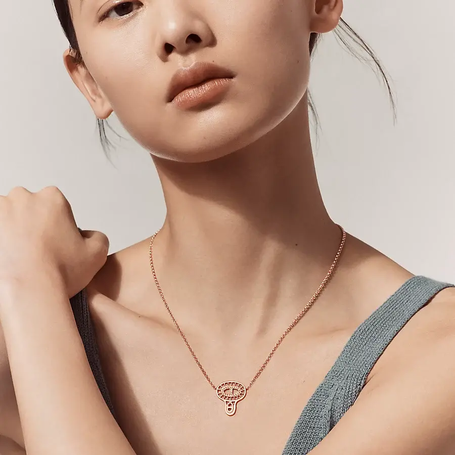 Hermès Colgante Chaîne d'ancre Divine tamaño pequeño Libre de impuestos