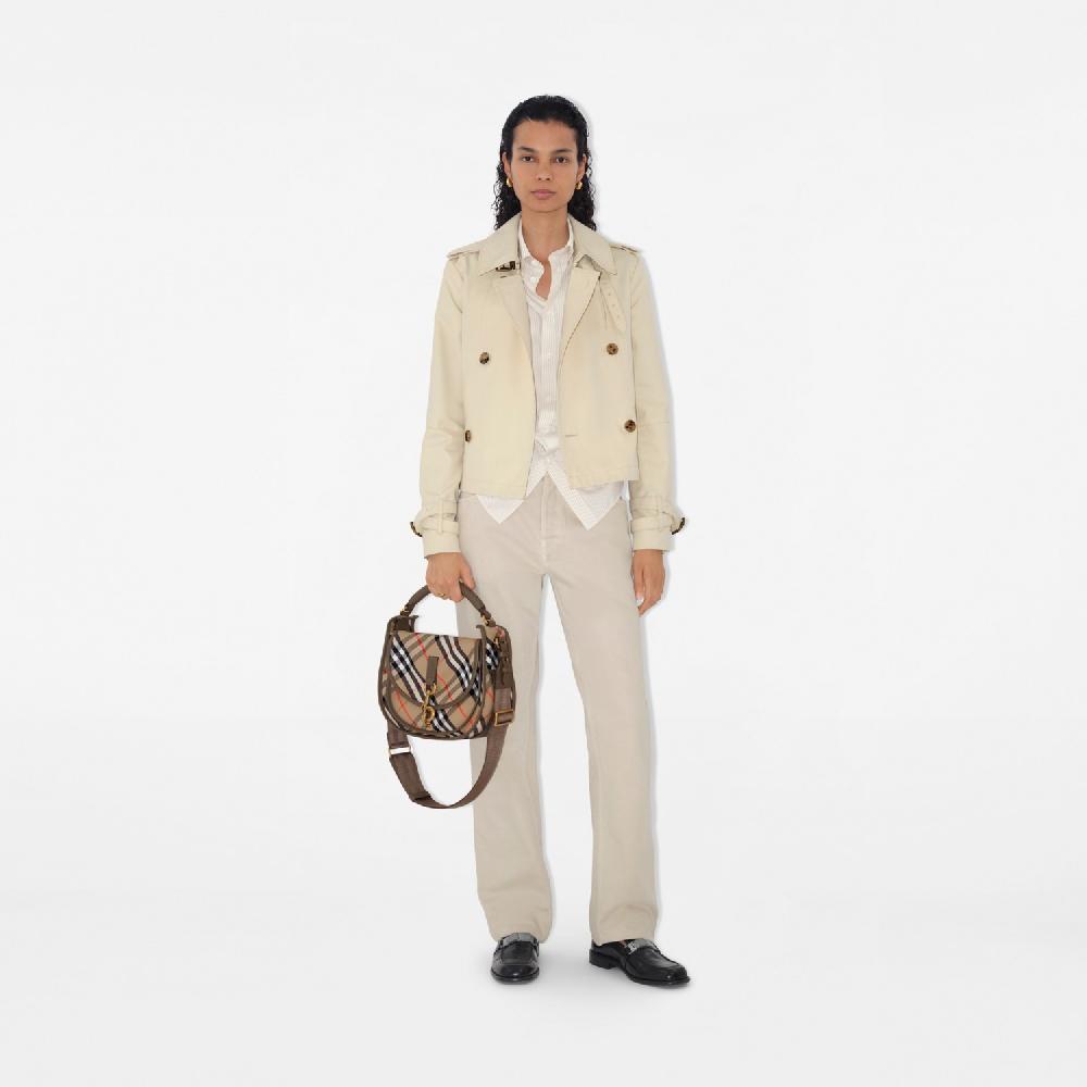 Burberry Bolso messenger B Clip pequeñoPrecio 1.890 00 € Pasarela En oferta