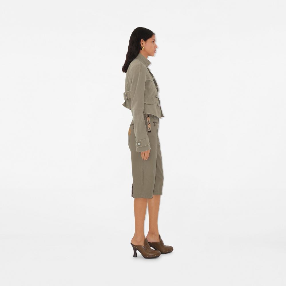 Burberry Zuecos Potter en pielPrecio 820 00 € Pasarela Ofertas especiales