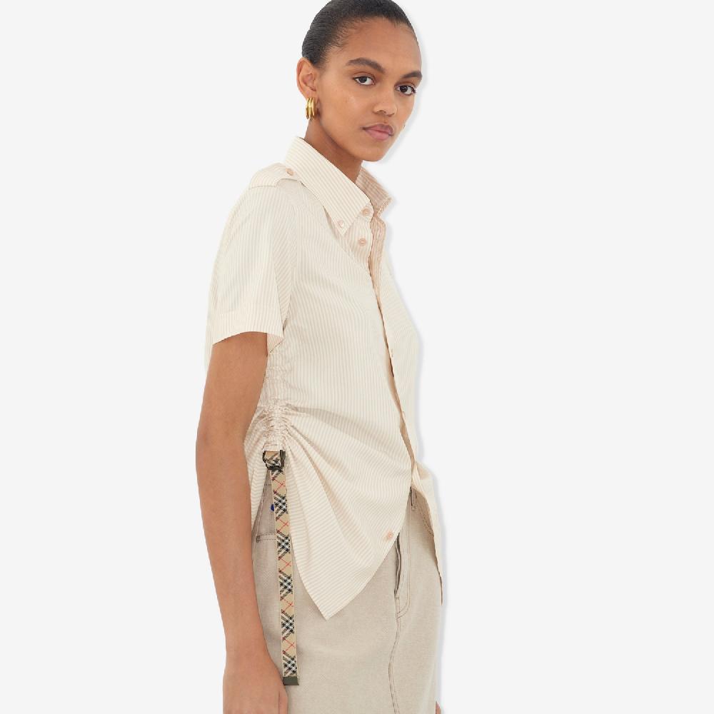 Burberry Camisa en seda a rayasPrecio 890 00 € Novedades En línea
