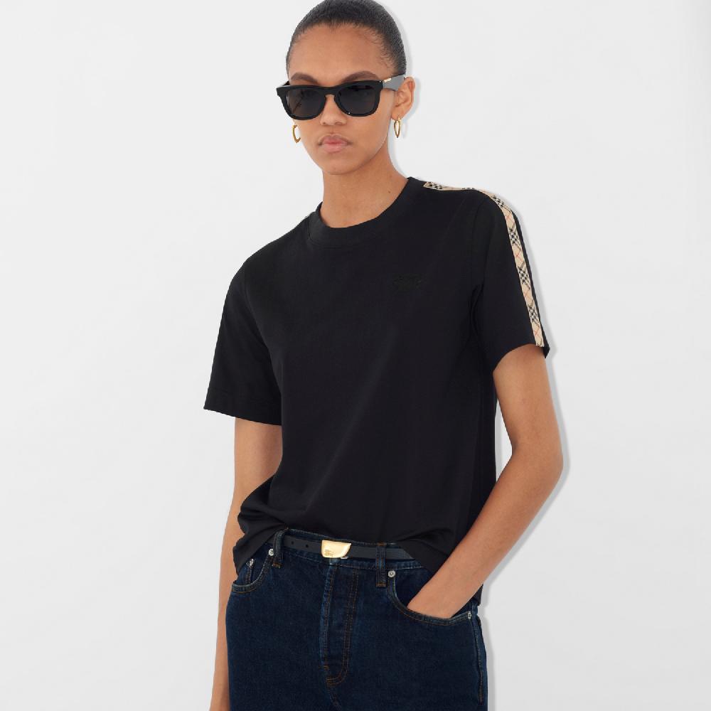 Burberry Camiseta en algodón con detalles CheckPrecio 390 00 € Novedades Outlet online