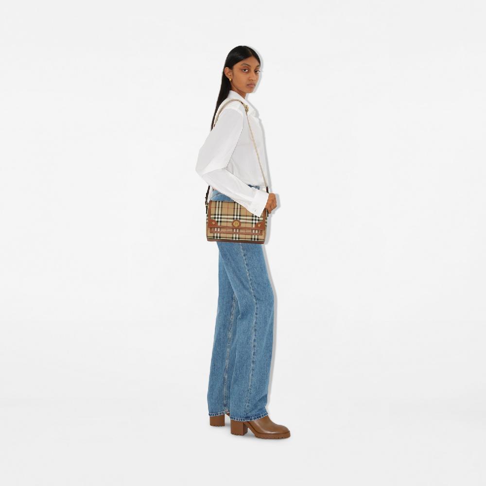 Burberry Bolso NotePrecio 1.390 00 € Disponibilidad limitada Gran oferta