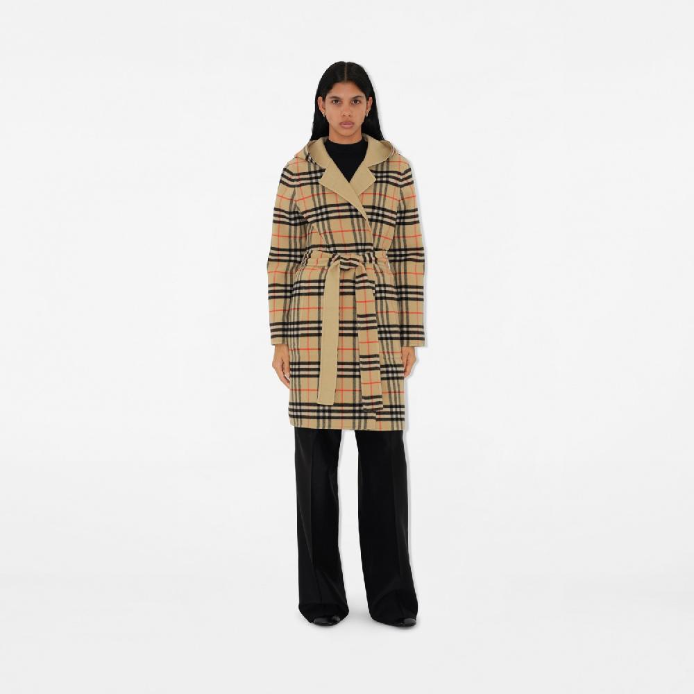 Burberry Abrigo tres cuartos en lana reversible de longitud mediaPrecio 3.250 00 € Rebajas de fábrica