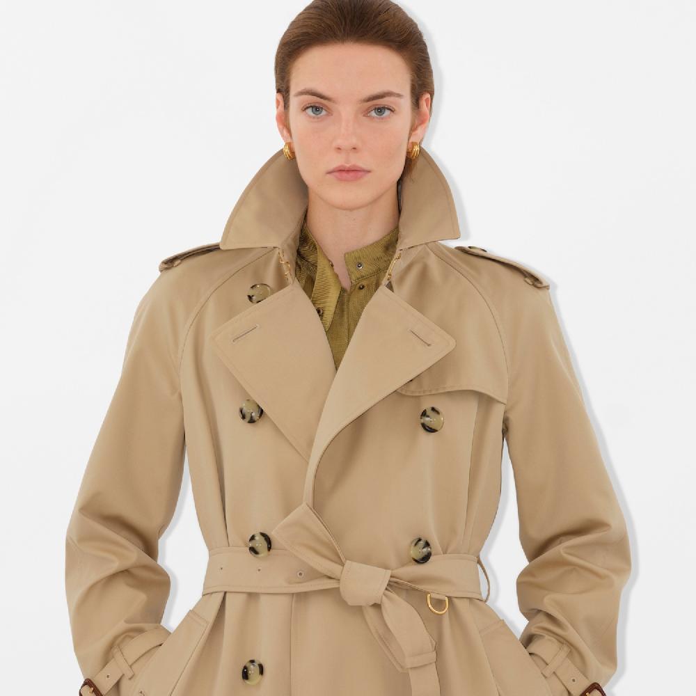 Burberry Trench coat Heritage Waterloo largoPrecio 2.150 00 € Corte estándar Oferta especial