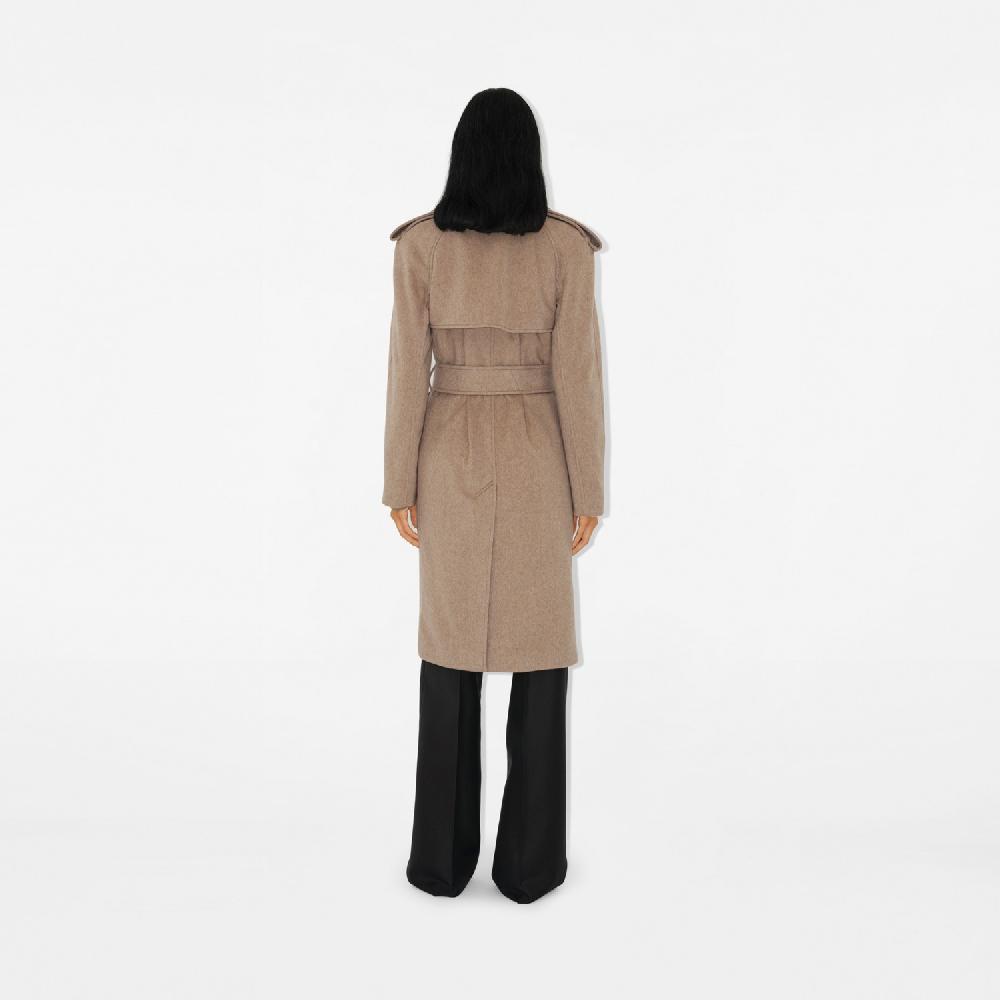 Burberry Abrigo cruzado en cachemirPrecio 3.390 00 € Promoción por tiempo limitado