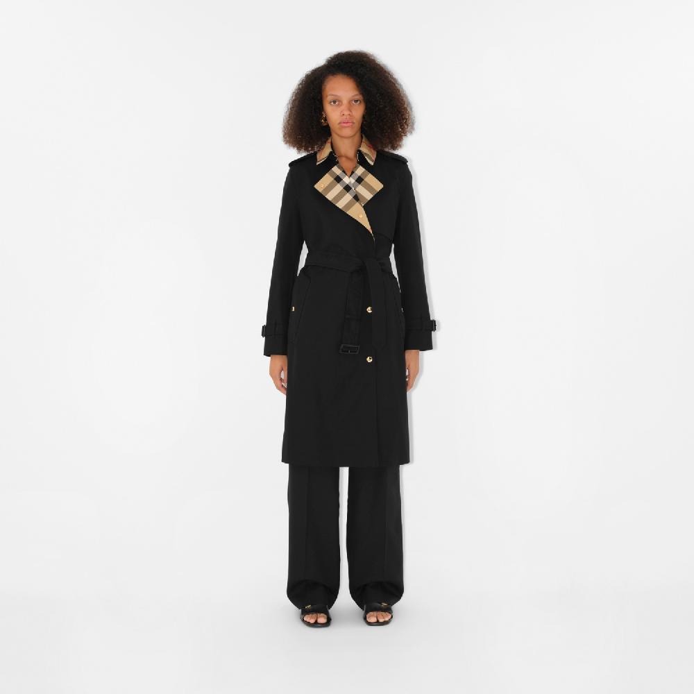 Burberry Trench coat largo en gabardina con cuello CheckPrecio 2.250 00 € Solo queda un día