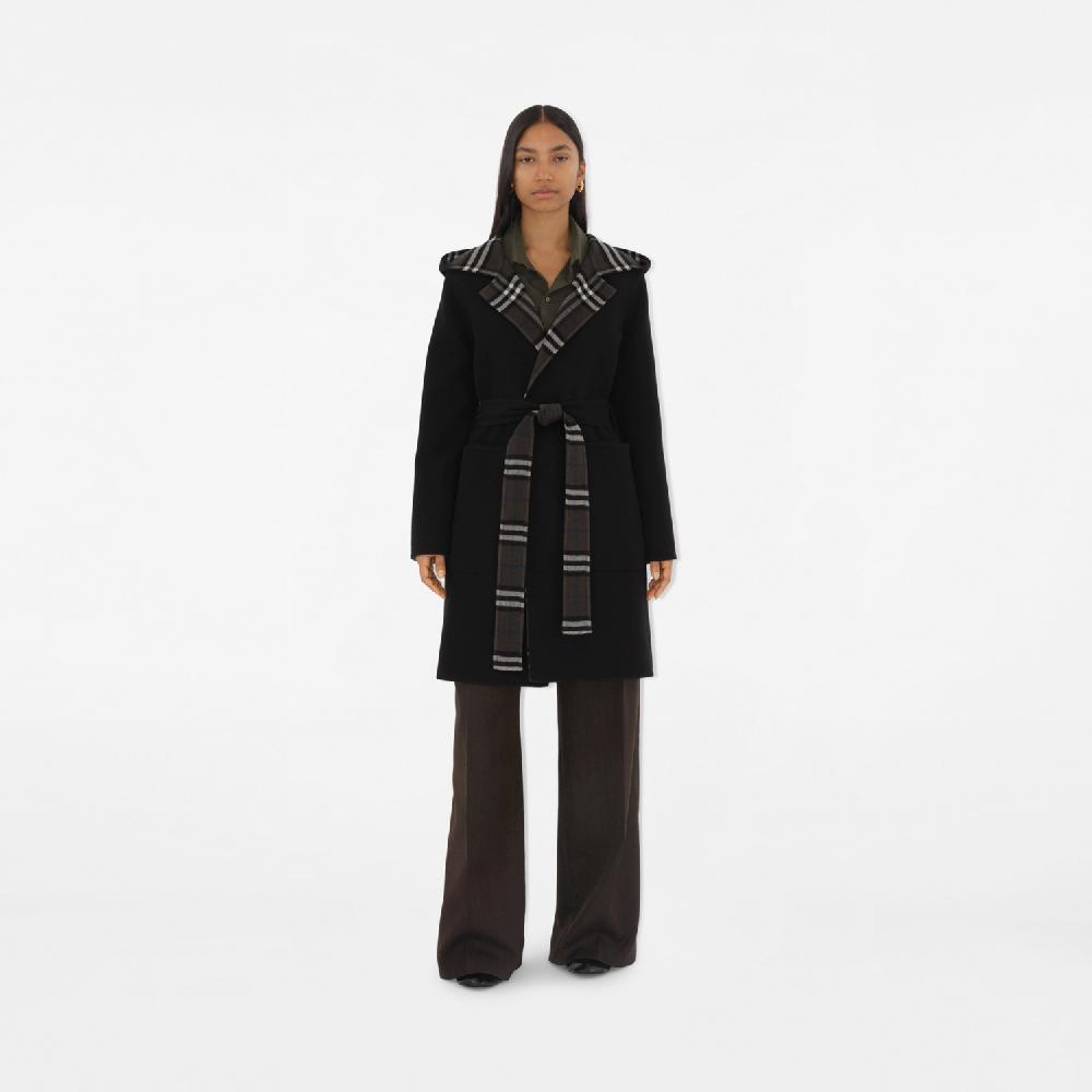 Burberry Abrigo tres cuartos en lana reversible de longitud mediaPrecio 3.250 00 € Última moda