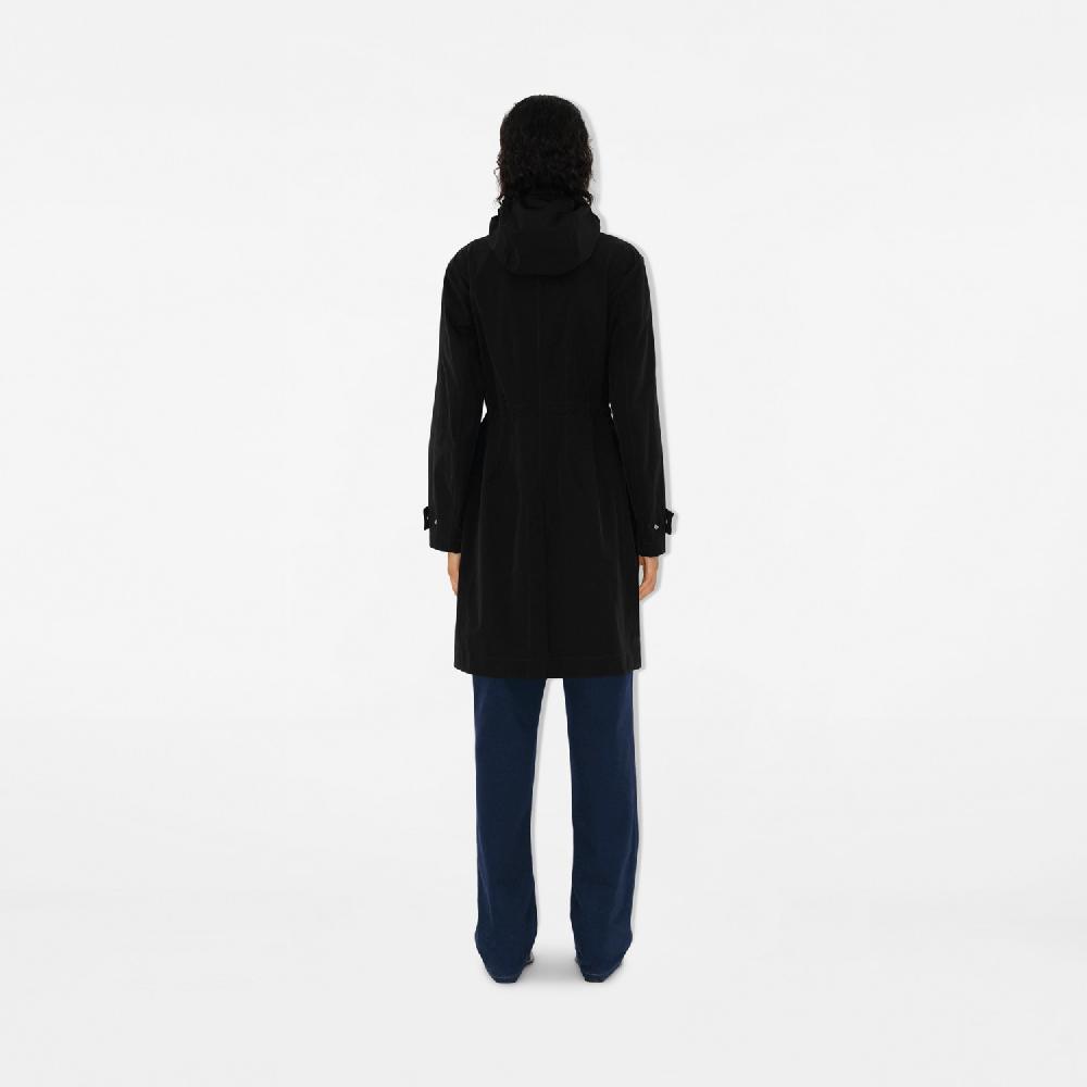 Burberry Parka en nailon y algodónPrecio 1.550 00 € Ofertas de temporada